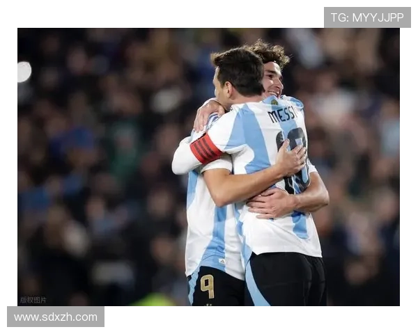 梅西身高170cm仍成足球史上最矮巨星，技术与成就备受认可